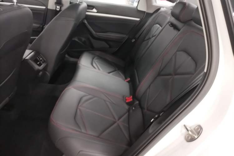 Used Volkswagen Lavida 2024 300TSI DSG Starry Sky Leading Edition Left Rear Seat