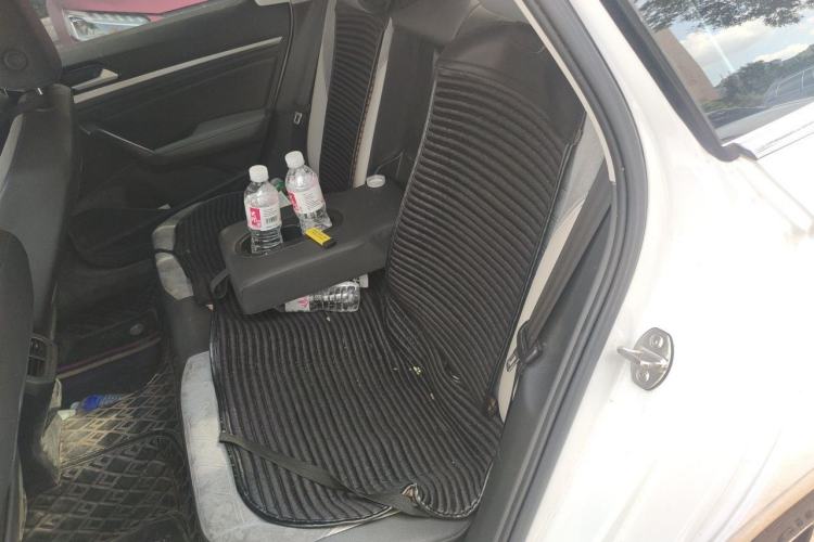 Used Volkswagen Lavida 2024 300TSI DSG Full-Comfort Edition Left Rear Seat