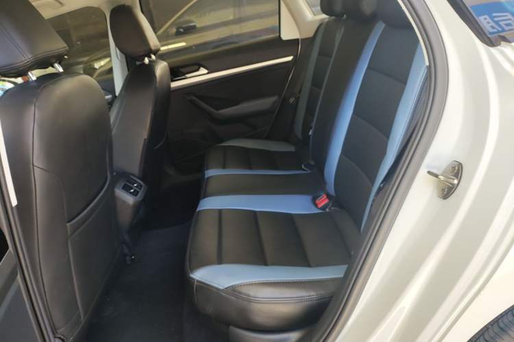 Used Volkswagen Lavida 2024 1.5L Automatic DeYi Edition Left Rear Seat