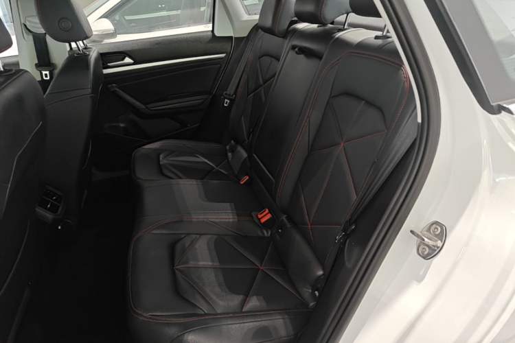 Used Volkswagen Lavida 2024 300TSI DSG Starry Sky Leading Edition Left Rear Seat