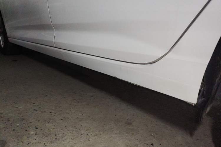 Used Volkswagen Lavida 2024 1.5L Automatic DeYi Edition Left Side Sill