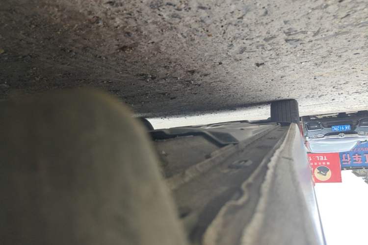 Used Volkswagen Lavida 2024 1.5L Automatic 5 Million Edition Left Side Sill