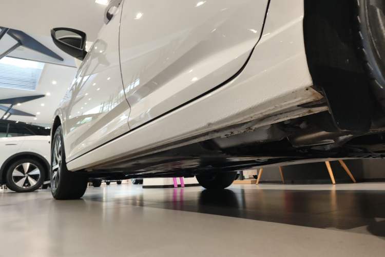 Used Volkswagen Lavida 2024 300TSI DSG Starry Sky Leading Edition Left Side Sill