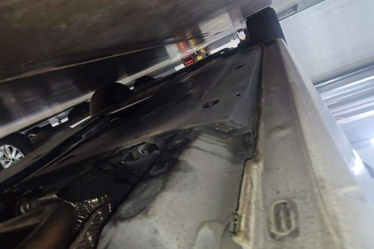 Used Volkswagen Lavida 2024 1.5L Automatic 5 Million Edition Left Side Sill