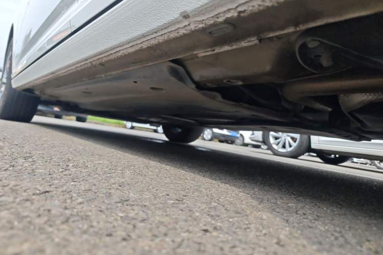 Used Volkswagen Lavida 2024 300TSI DSG Starry Sky Deluxe Edition Left Side Sill