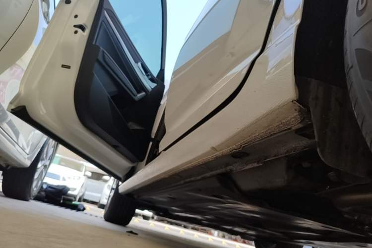 Used Volkswagen Lavida 2024 300TSI DSG Starry Sky Leading Edition Left Side Sill