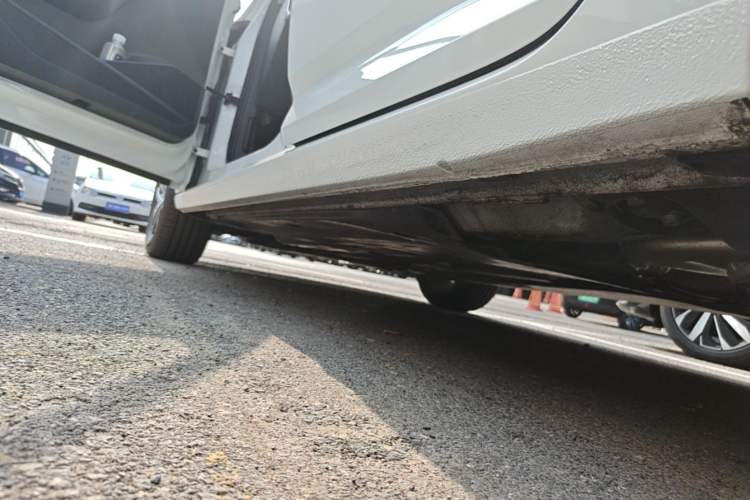 Used Volkswagen Lavida 2024 300TSI DSG Starry Sky Leading Edition Left Side Sill