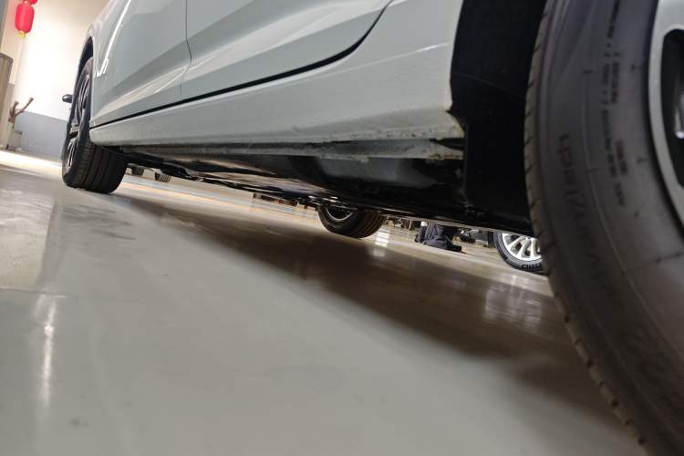 Used Volkswagen Lavida 2024 300TSI DSG Starry Sky Leading Edition Left Side Sill