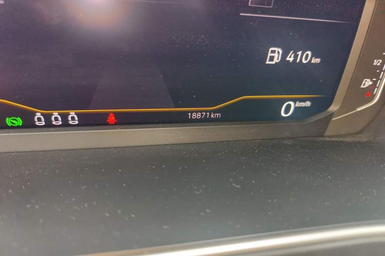 Used Volkswagen Lavida 2024 300TSI DSG Starry Sky Leading Edition Odometer Close Up