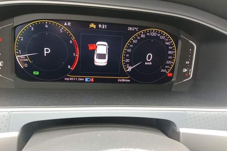 Used Volkswagen Lavida 2024 1.5L Automatic 5 Million Edition Odometer Close Up