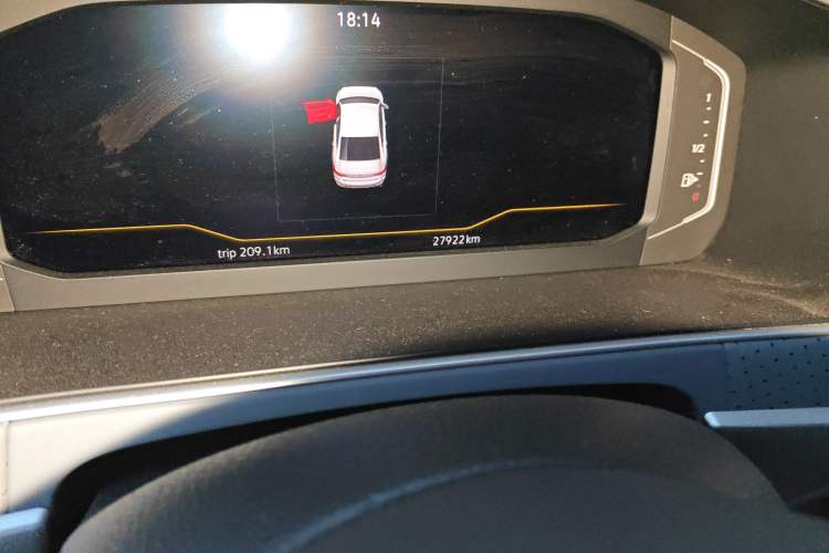 Used Volkswagen Lavida 2024 1.5L Automatic 5 Million Edition Odometer Close Up