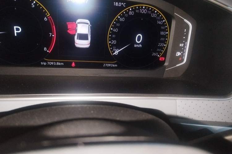 Used Volkswagen Lavida 2024 1.5L Automatic Starry Sky 5 Million Edition Odometer Close Up