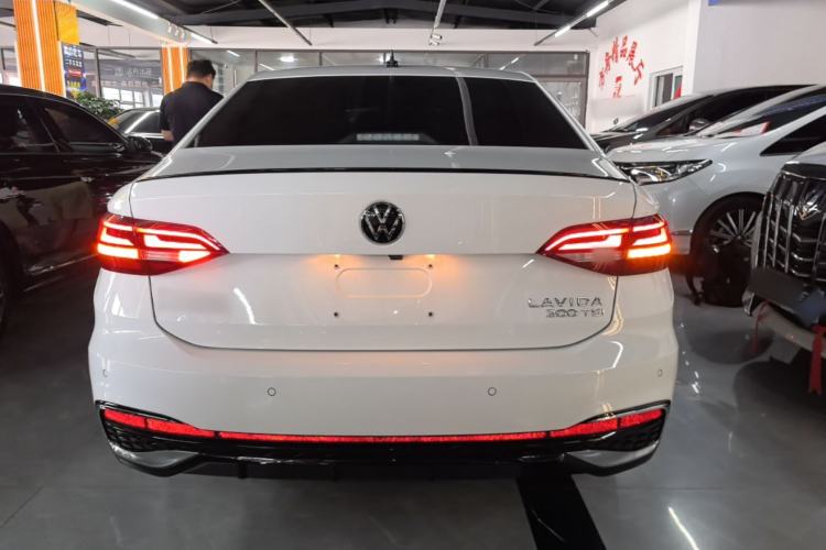 Used Volkswagen Lavida 2024 300TSI DSG Starry Sky Deluxe Edition Rear