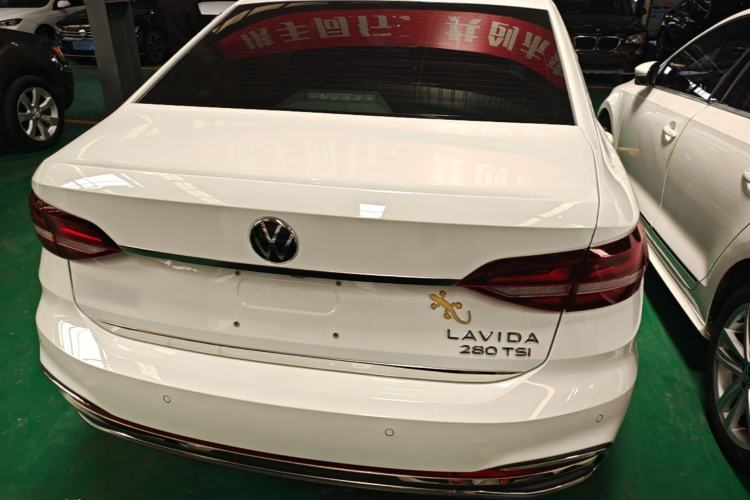 Used Volkswagen Lavida 2024 1.5L Automatic DeYi Edition Rear