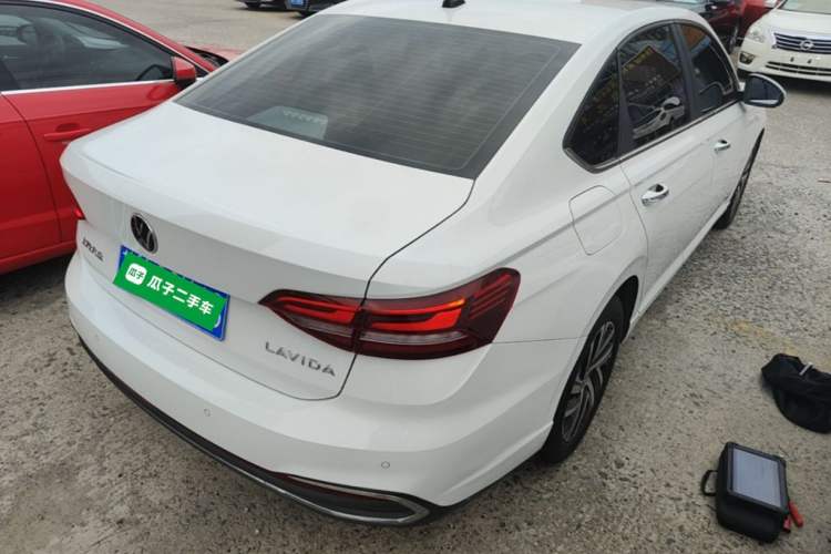 Used Volkswagen Lavida 2024 1.5L Automatic 5 Million Edition Rear Right 45 Deg
