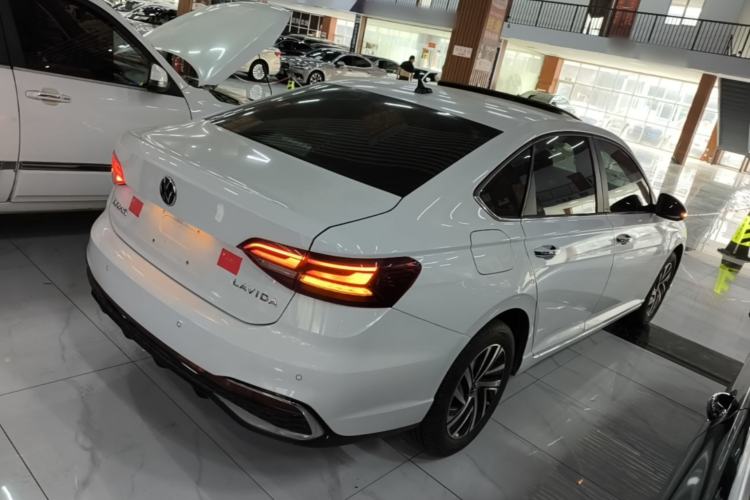 Used Volkswagen Lavida 2024 1.5L Automatic Starry Sky 5 Million Edition Rear Right 45 Deg