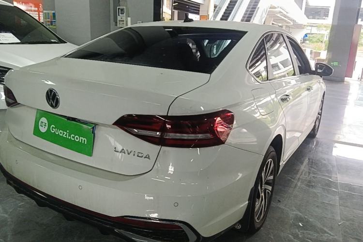 Used Volkswagen Lavida 2024 1.5L Automatic Starry Sky 5 Million Edition Rear Right 45 Deg