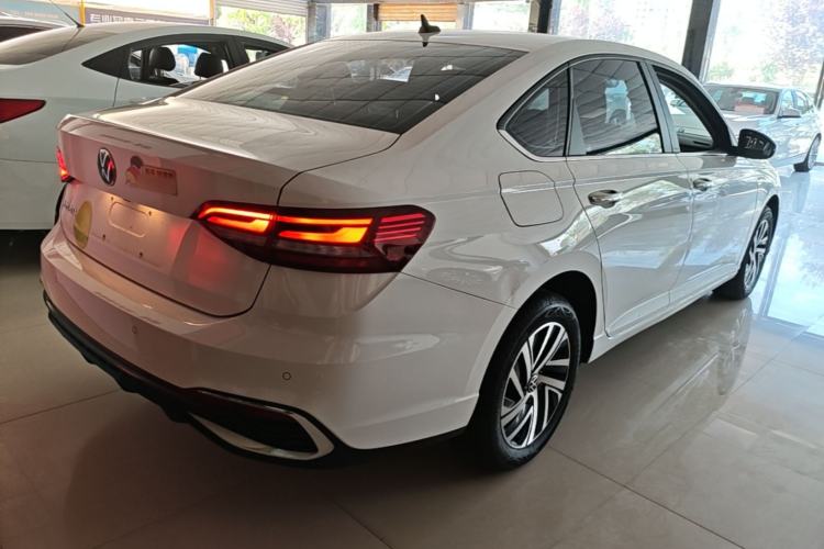 Used Volkswagen Lavida 2024 1.5L Automatic Starry Sky 5 Million Edition Rear Right 45 Deg