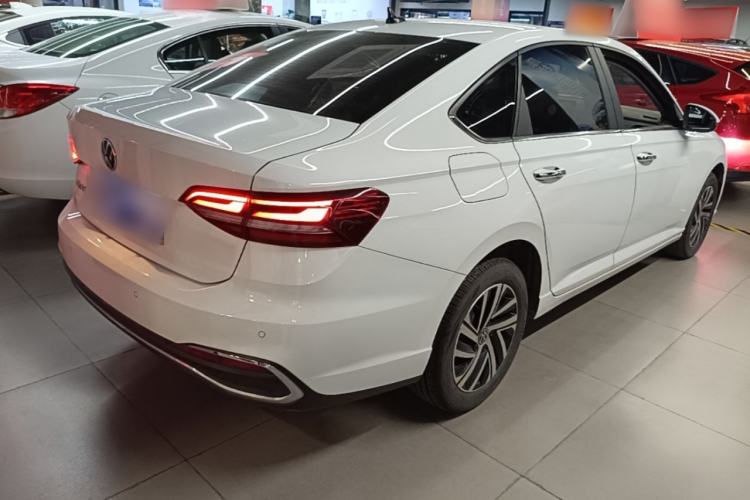 Used Volkswagen Lavida 2024 1.5L Automatic 5 Million Edition Rear Right 45 Deg