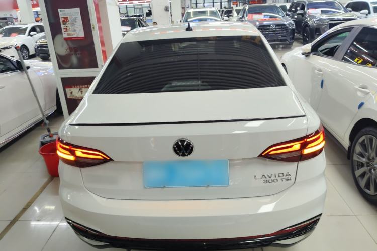 Used Volkswagen Lavida 2024 300TSI DSG Starry Sky Deluxe Edition Rear
