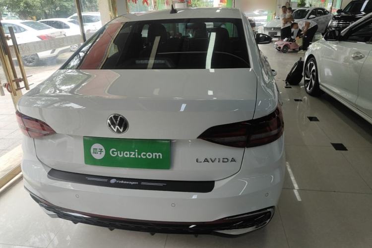 Used Volkswagen Lavida 2024 1.5L Automatic Starry Sky 5 Million Edition Rear
