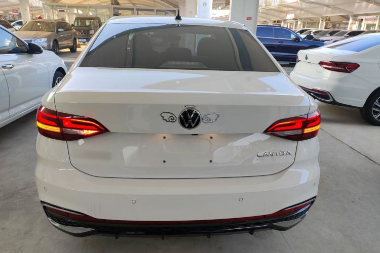 Used Volkswagen Lavida 2024 1.5L Automatic Starry Sky 5 Million Edition Rear