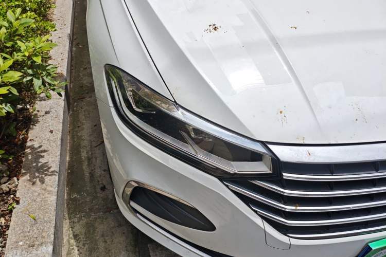Used Volkswagen Lavida 2024 1.5L Automatic 5 Million Edition Right Front Headlight