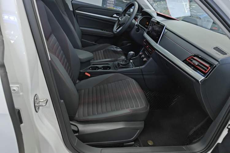 Used Volkswagen Lavida 2024 300TSI DSG Starry Sky Deluxe Edition Right Front Seat