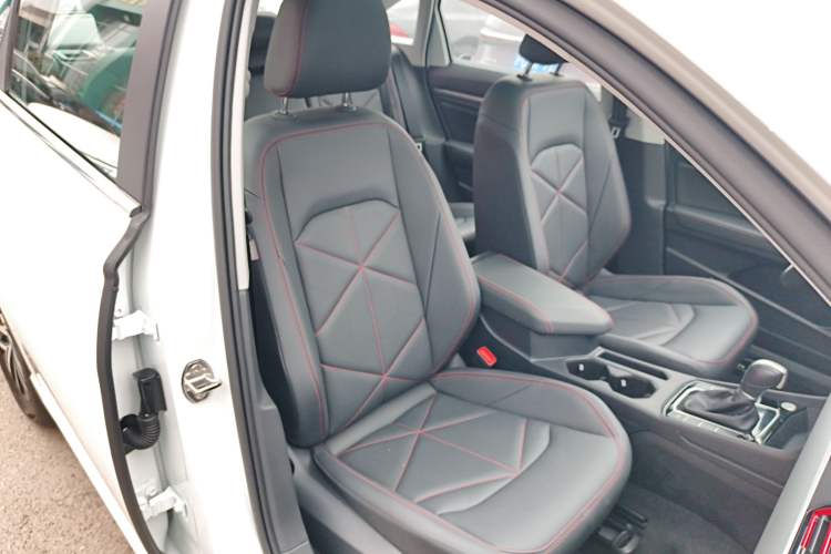 Used Volkswagen Lavida 2024 300TSI DSG Starry Sky Leading Edition Right Front Seat