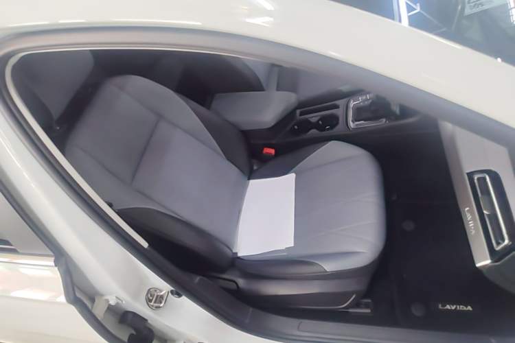 Used Volkswagen Lavida 2024 1.5L Automatic 5 Million Edition Right Front Seat