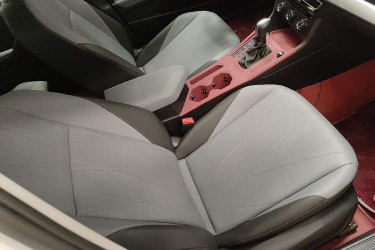 Used Volkswagen Lavida 2024 1.5L Automatic Starry Sky 5 Million Edition Right Front Seat