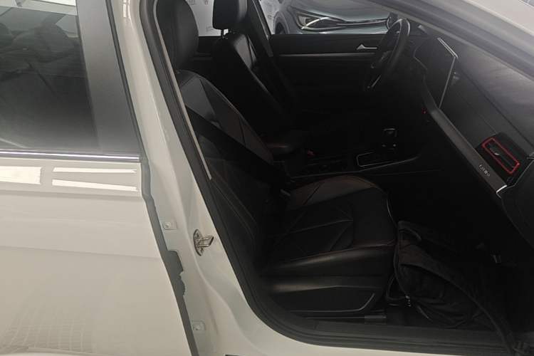 Used Volkswagen Lavida 2024 300TSI DSG Starry Sky Leading Edition Right Front Seat