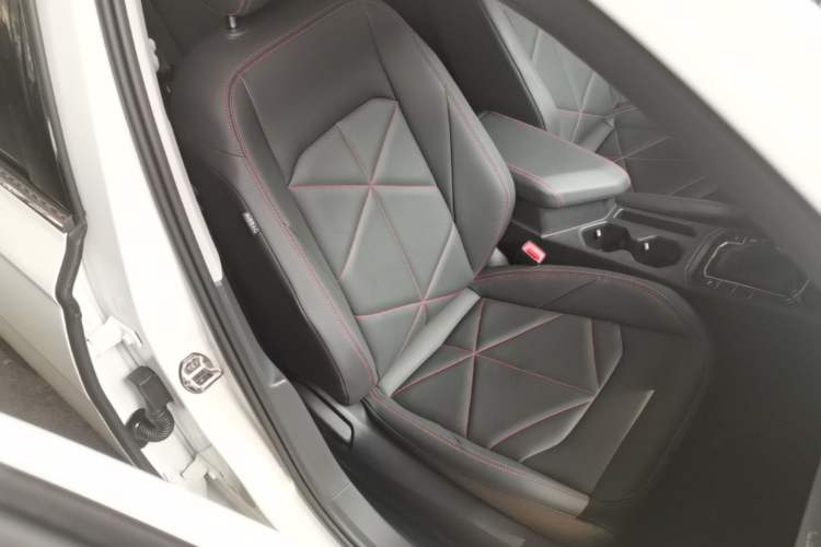 Used Volkswagen Lavida 2024 300TSI DSG Starry Sky Leading Edition Right Front Seat