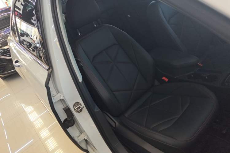 Used Volkswagen Lavida 2024 300TSI DSG Starry Sky Leading Edition Right Front Seat