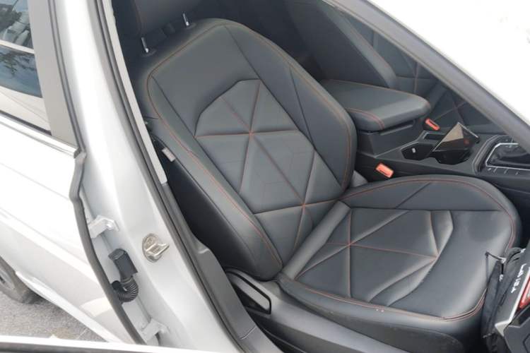 Used Volkswagen Lavida 2024 300TSI DSG Starry Sky Leading Edition Right Front Seat