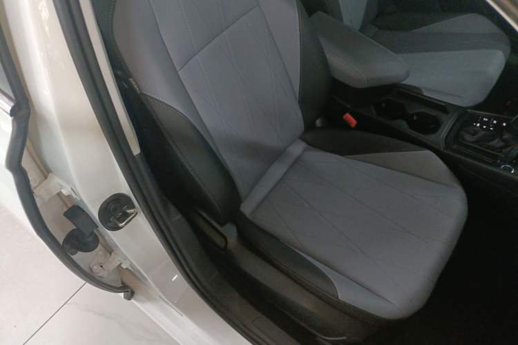 Used Volkswagen Lavida 2024 1.5L Automatic Starry Sky 5 Million Edition Right Front Seat