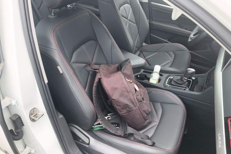 Used Volkswagen Lavida 2024 300TSI DSG Starry Sky Leading Edition Right Front Seat