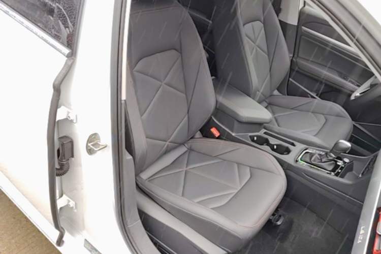 Used Volkswagen Lavida 2024 300TSI DSG Starry Sky Leading Edition Right Front Seat