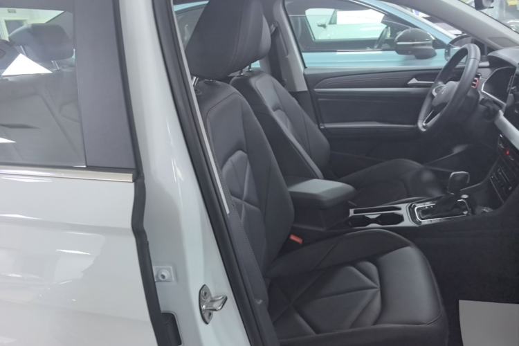 Used Volkswagen Lavida 2024 300TSI DSG Starry Sky Leading Edition Right Front Seat