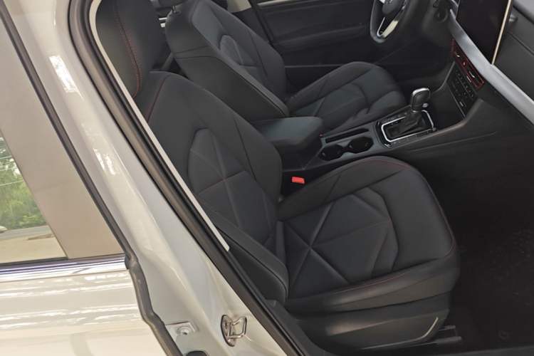 Used Volkswagen Lavida 2024 300TSI DSG Starry Sky Leading Edition Right Front Seat