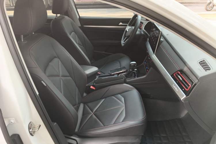Used Volkswagen Lavida 2024 300TSI DSG Starry Sky Leading Edition Right Front Seat