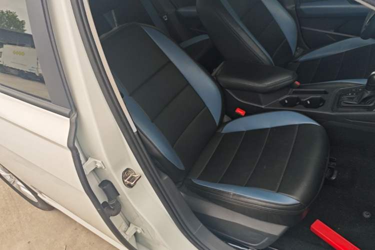 Used Volkswagen Lavida 2024 1.5L Automatic DeYi Edition Right Front Seat