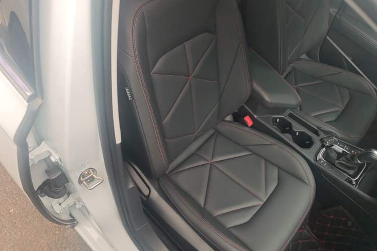Used Volkswagen Lavida 2024 300TSI DSG Starry Sky Leading Edition Right Front Seat