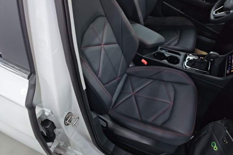 Used Volkswagen Lavida 2024 300TSI DSG Starry Sky Leading Edition Right Front Seat