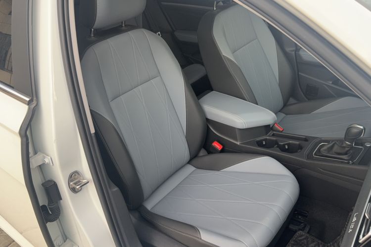 Used Volkswagen Lavida 2024 1.5L Automatic 5 Million Edition Right Front Seat