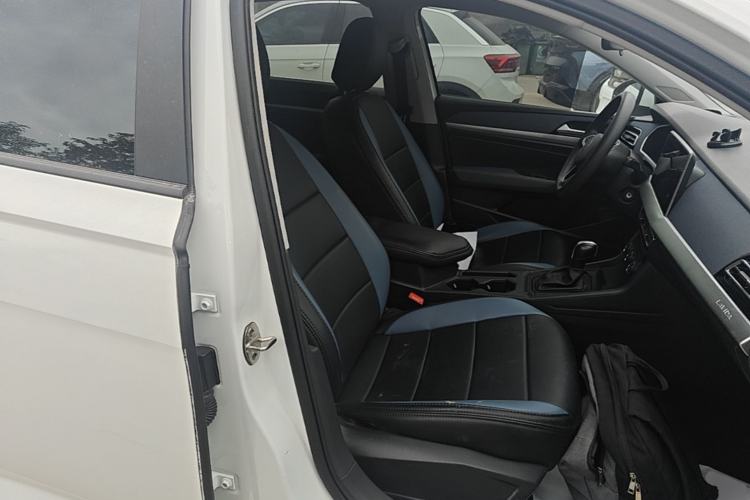 Used Volkswagen Lavida 2024 1.5L Automatic DeYi Edition Right Front Seat