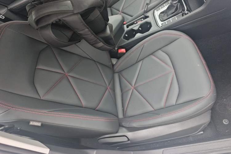 Used Volkswagen Lavida 2024 300TSI DSG Starry Sky Leading Edition Right Front Seat