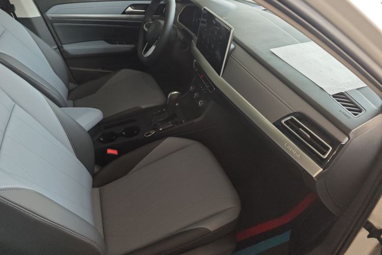 Used Volkswagen Lavida 2024 1.5L Automatic Starry Sky 5 Million Edition Right Front Seat