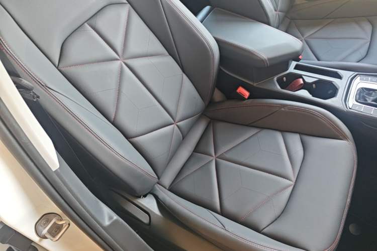 Used Volkswagen Lavida 2024 300TSI DSG Starry Sky Leading Edition Right Front Seat
