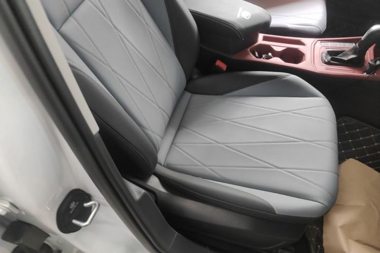 Used Volkswagen Lavida 2024 1.5L Automatic Starry Sky 5 Million Edition Right Front Seat